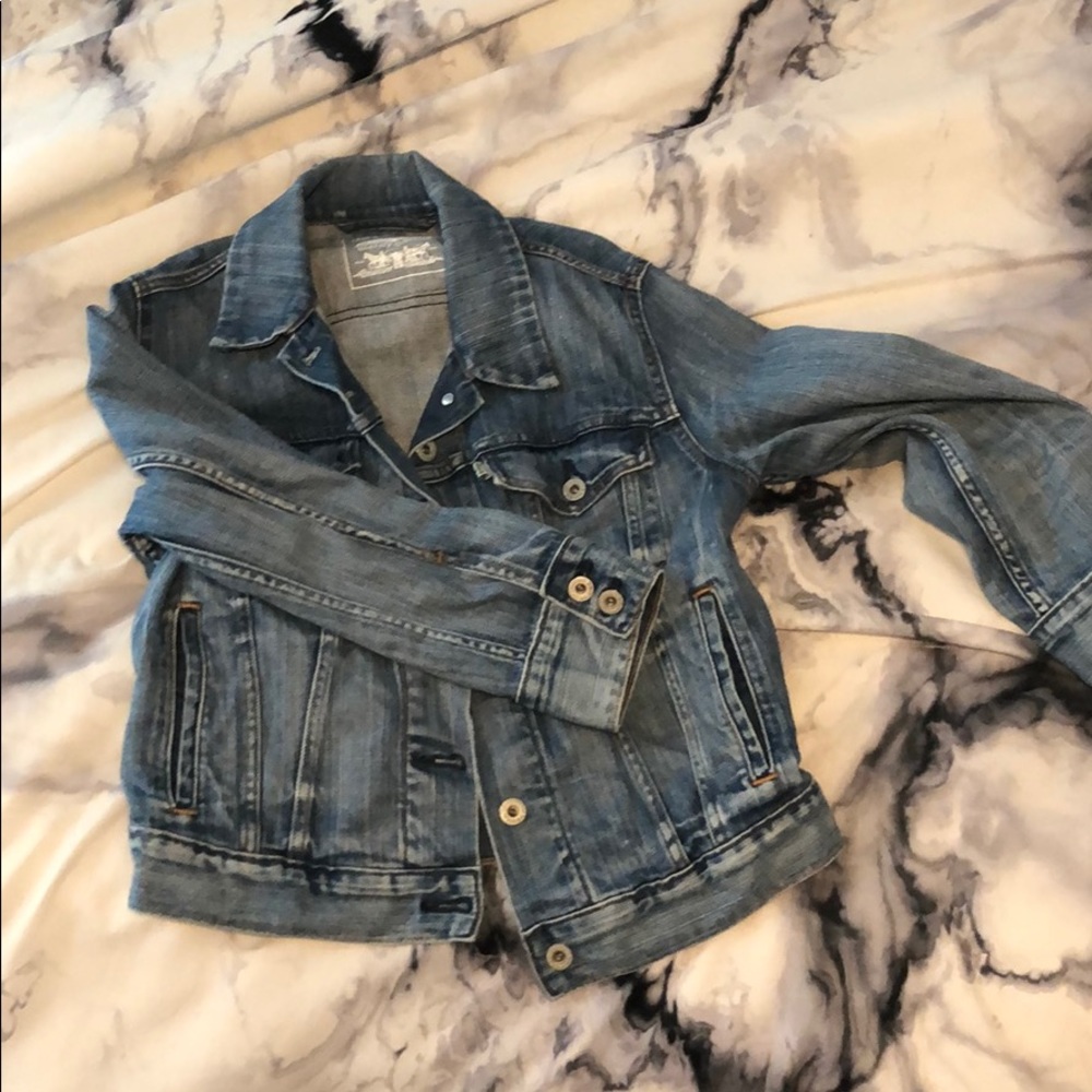 Levi’s women’s denim jacket